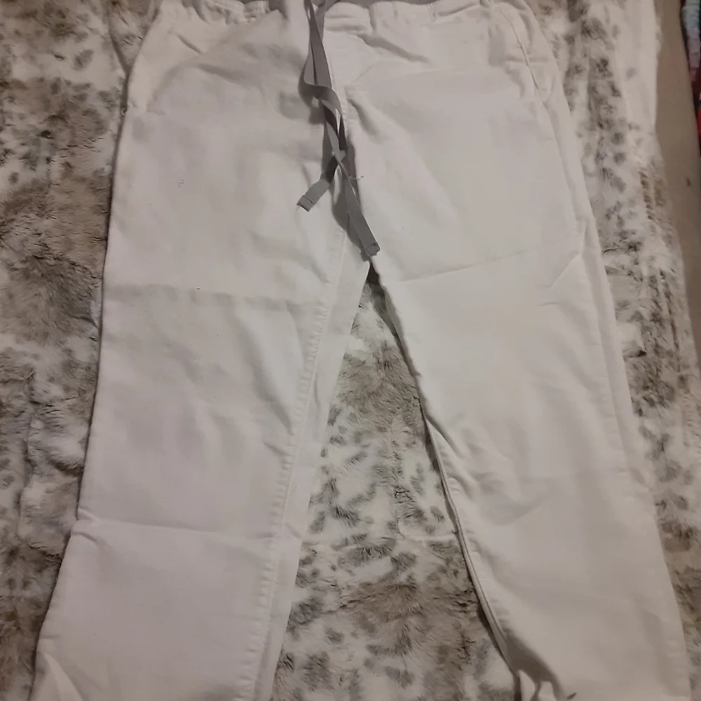 Bundle - Picture 11 of 13